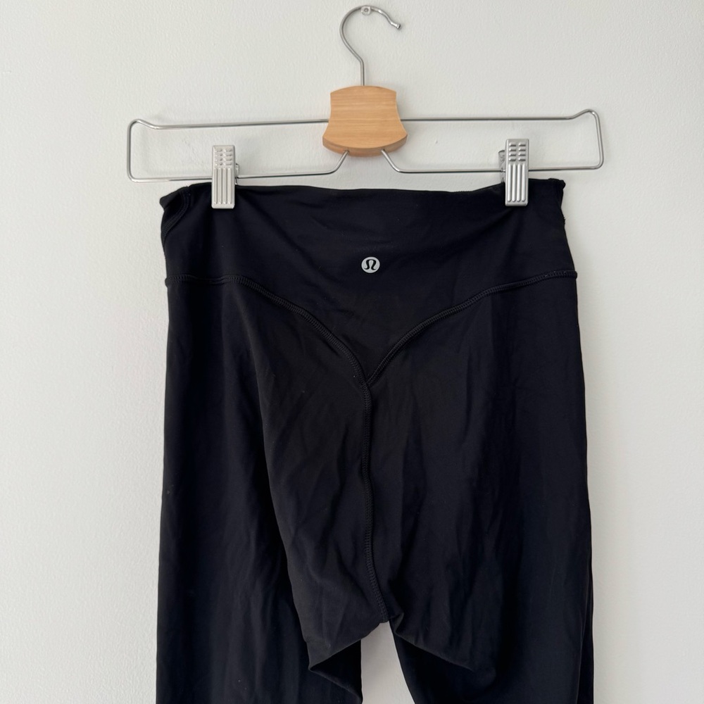 Lululemon Breezethrough High Rise Leggings